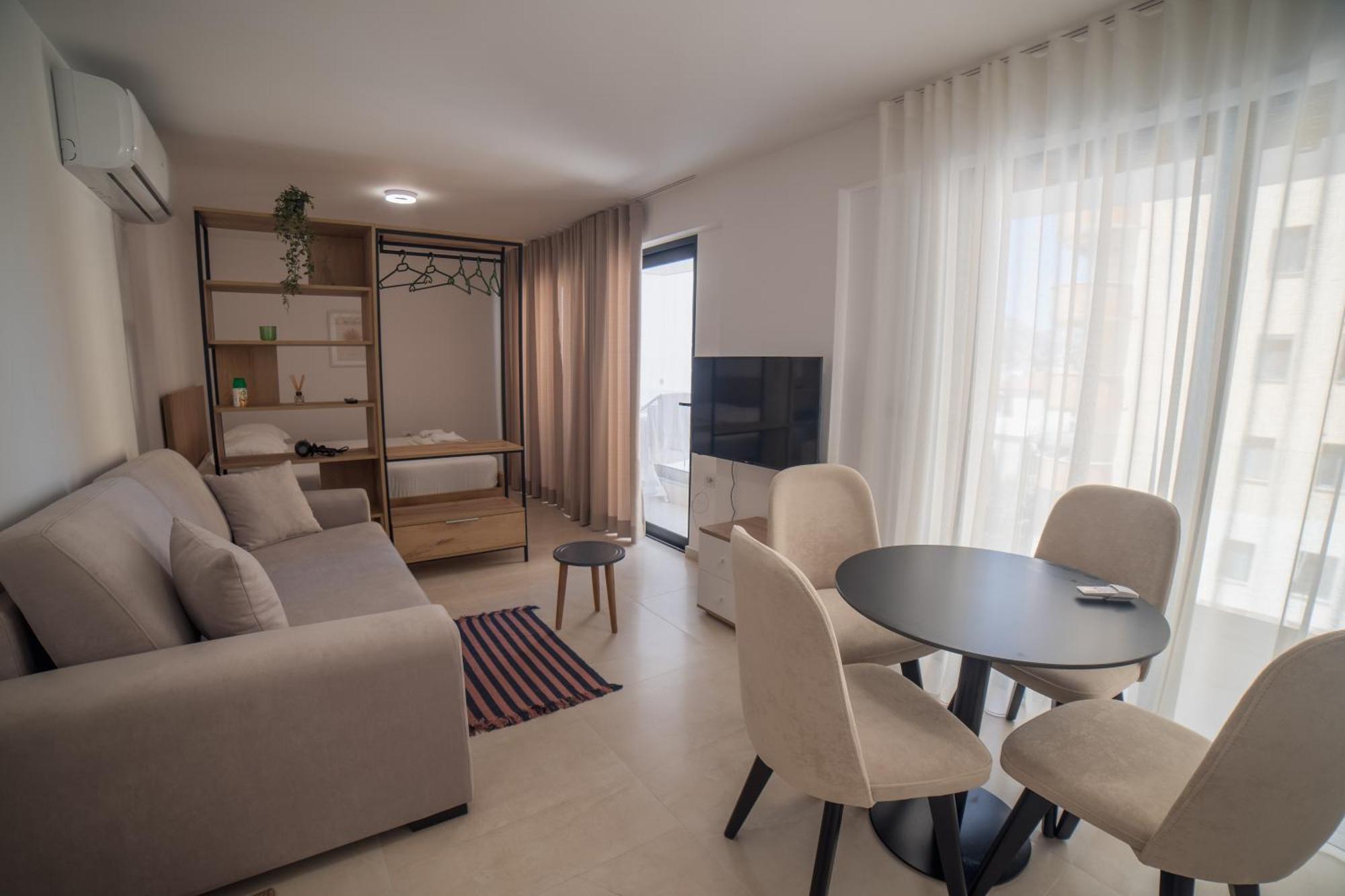 Sea Apartments 123 Sarande Bagian luar foto