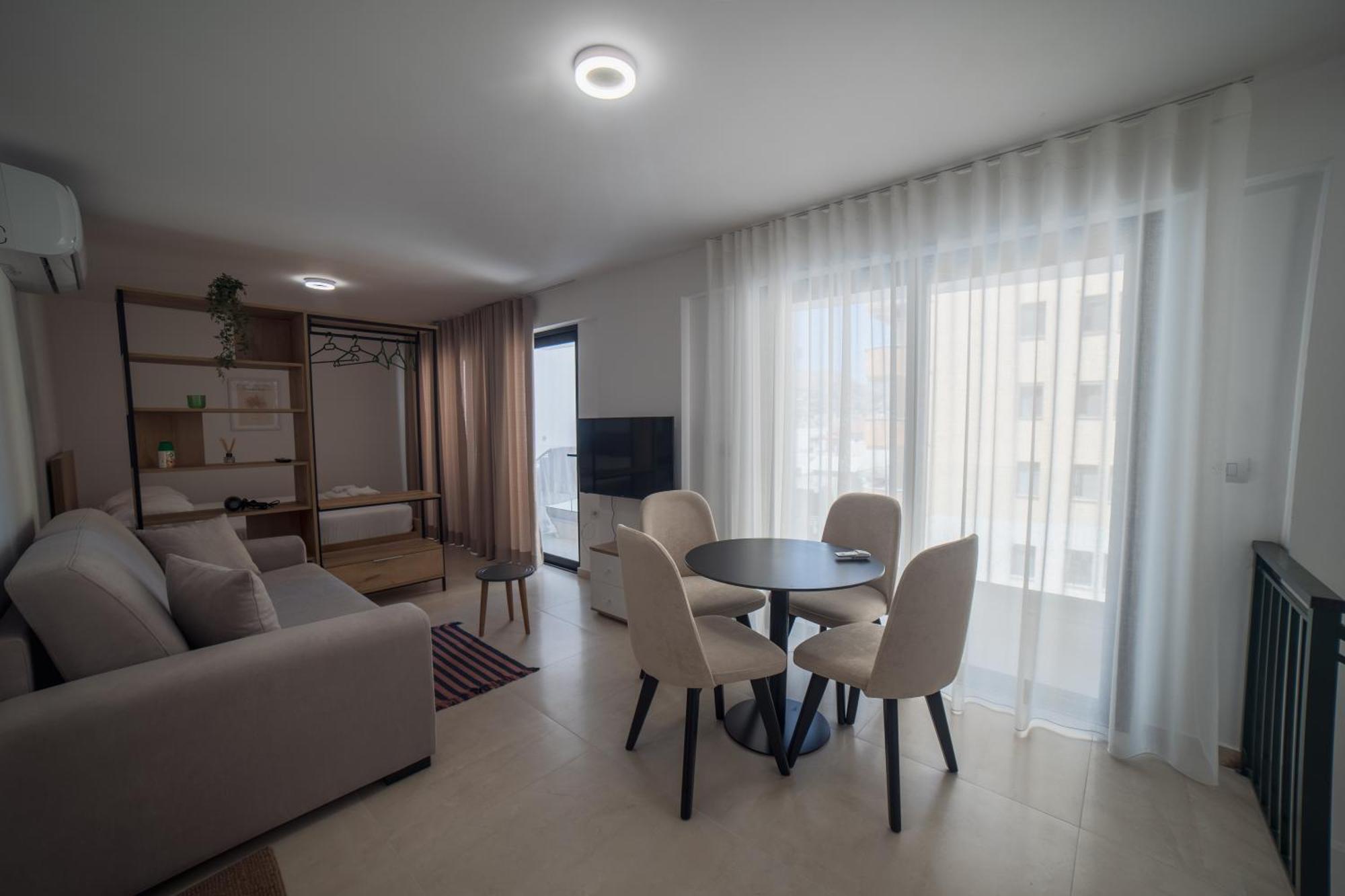 Sea Apartments 123 Sarande Bagian luar foto