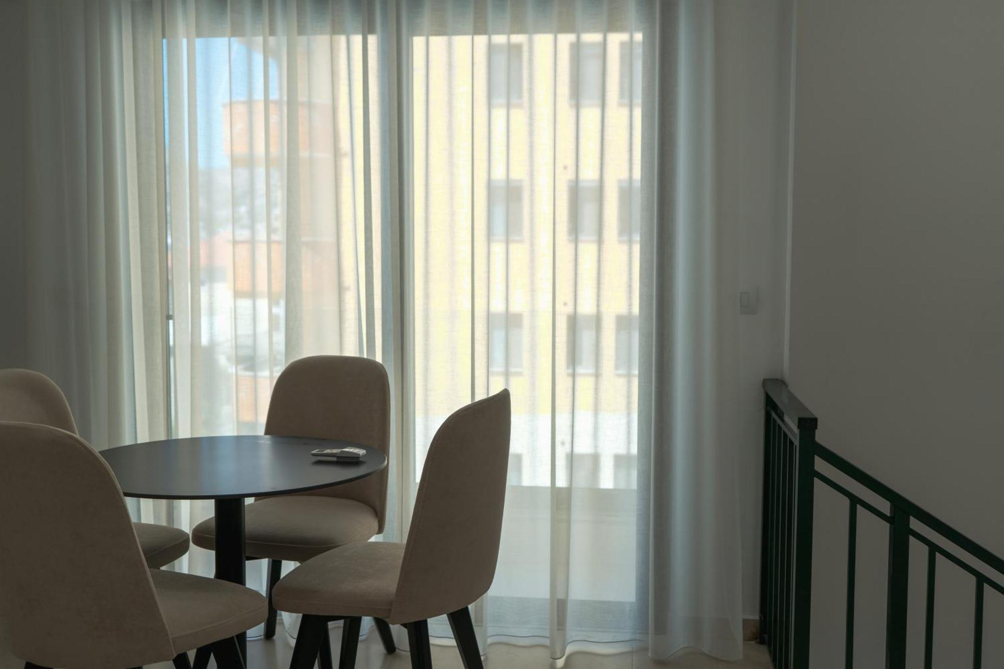 Sea Apartments 123 Sarande Bagian luar foto